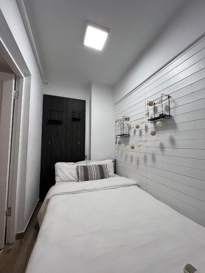 First Apartament Bucureşti